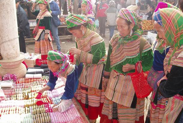 Bac Ha market - credit thriol at Flickr