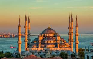 Blue Mosque in Istanbul - Turkey - On The Go Tours