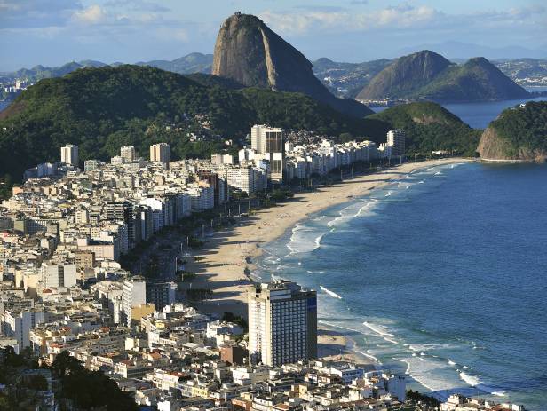 The sweeping bay of Ipanema beach in Rio de Janeiro