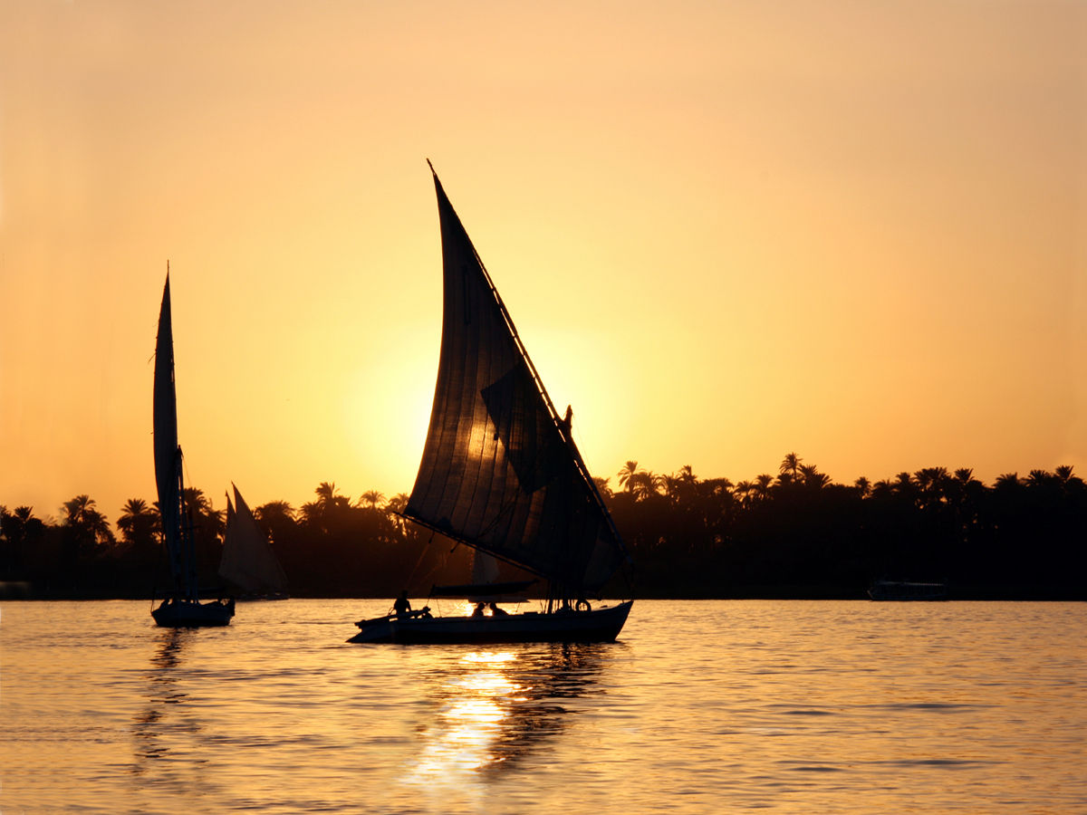 Days 5-6 - Felucca Cruise