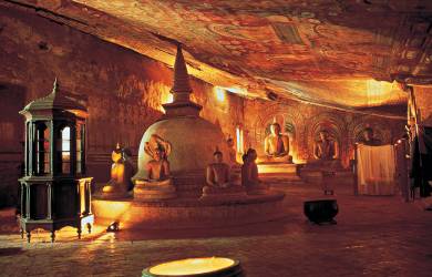 Dambulla Rock Temple | Sri Lanka