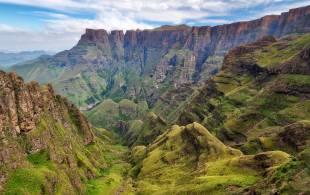 Drakensberg Amphitheatre - South Africa