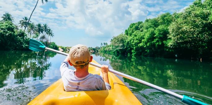 Family canoeing | Sri Lanka