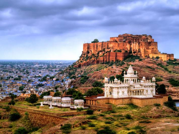 Fort and blue architecture of Jodhpur in India