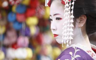 Geisha in Kyoto - Japan - On The Go Tours