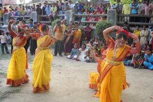 Holi celebrations in Shantiniketan - credit Ayan Mukhopadhyay at Flickr