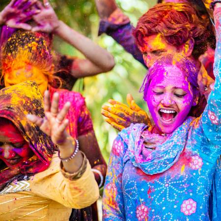 Holi new main image 2020 - girl covered in paint