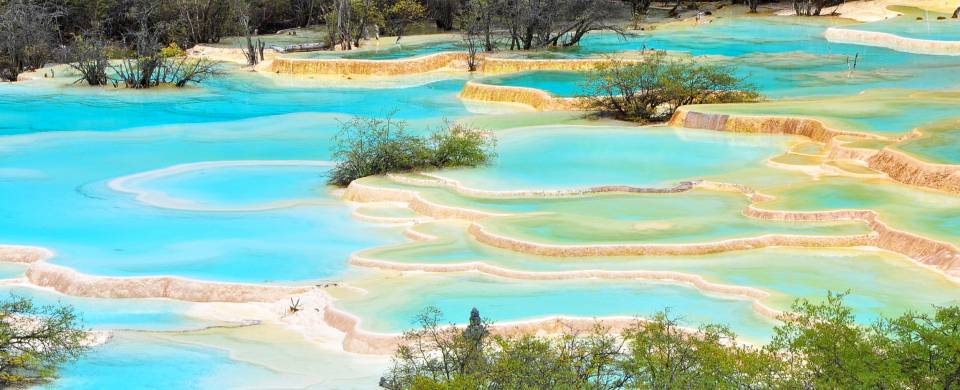 The stunning limestone pools of Huanglong National Park
