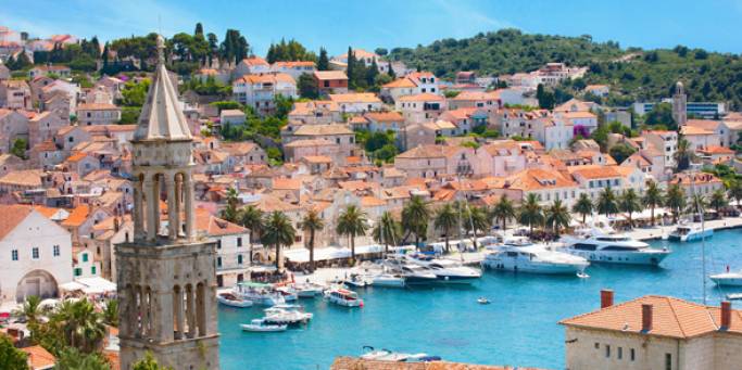 Hvar - view of old town - Highlight - On the Go Tours