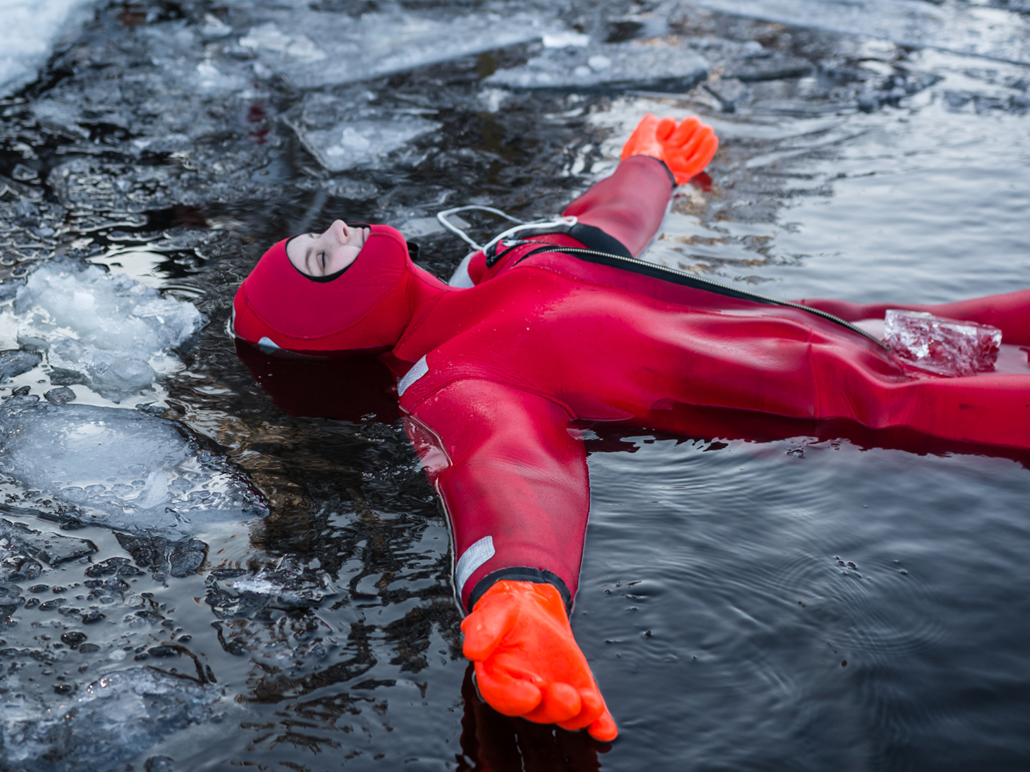 Ice lake floating | Lapland | Finland