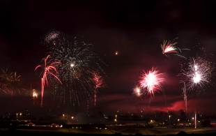 Iceland Fireworks - NY LOTNL Main Image - On The Go Tours