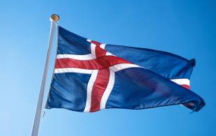 Iceland flag - events in June - On The Go Tours