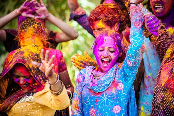 Indians celebrating Holi - On The Go Tours