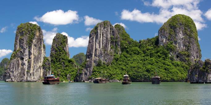 Halong Bay | Vietnam | Southeast Asia