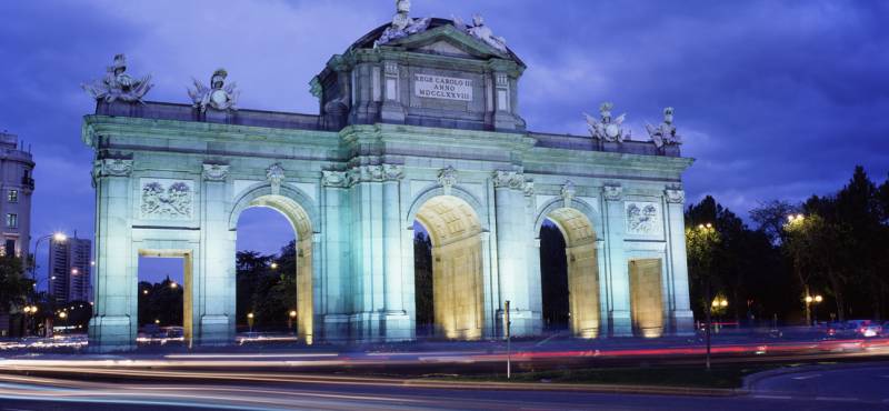 Experience the best of Madrid with our range of day tours and excursions