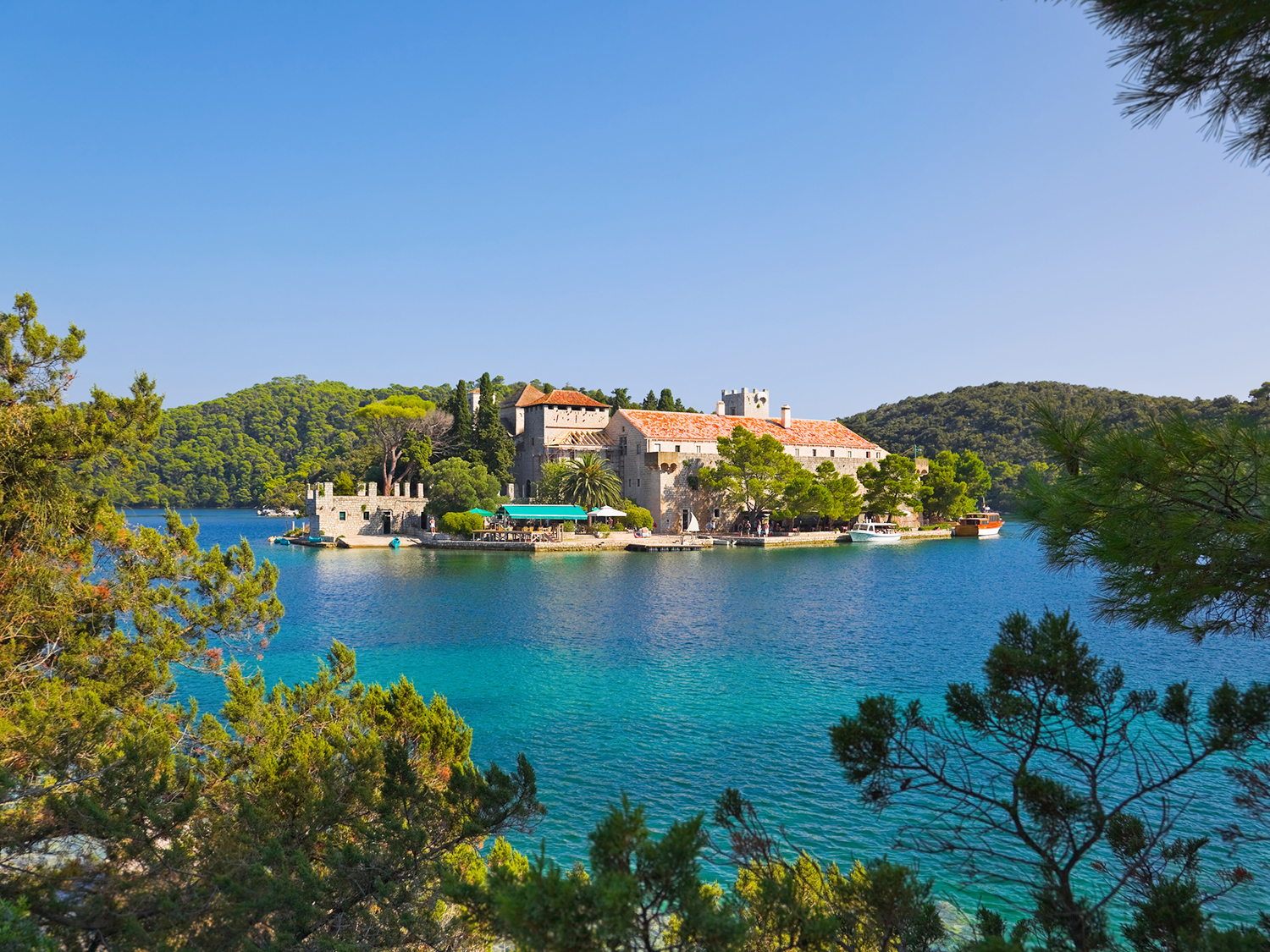 Split to Dubrovnik Mini-Cruise Premium Plus - 3 days