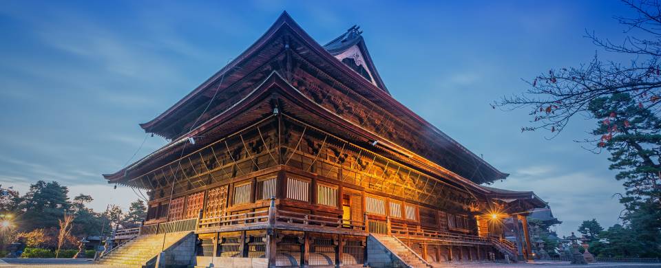 The Zenko-ji hilltop temple in Nagano