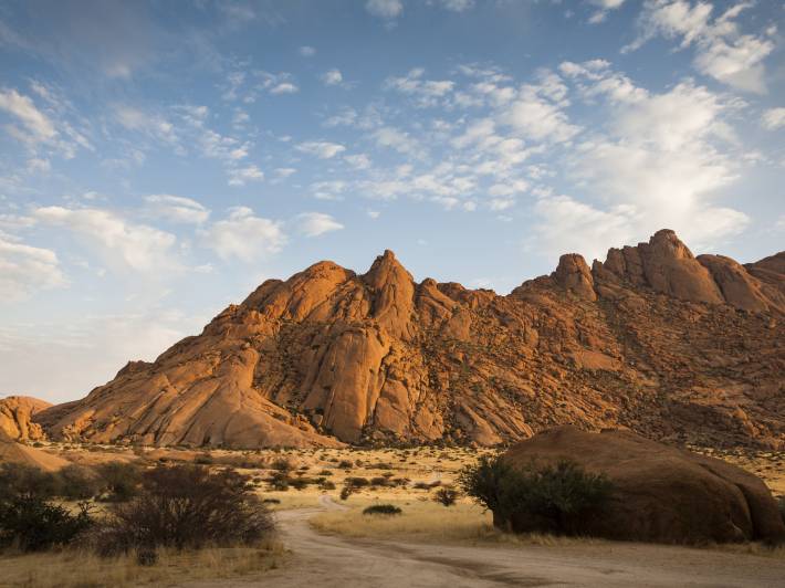 Namibia-top-spots-damaraland
