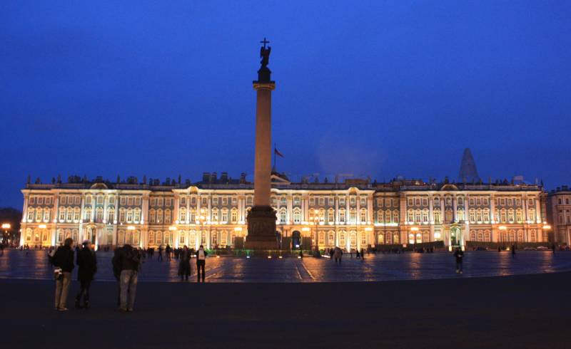 Palace Square | St Petersburg | Russia