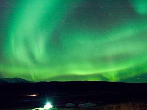 Northern-Lights-Scene