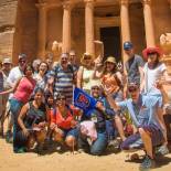 Tour group at the Treasury | Petra | Jordan