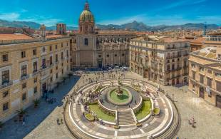 Piazza Pretoria, Palermo, Italy