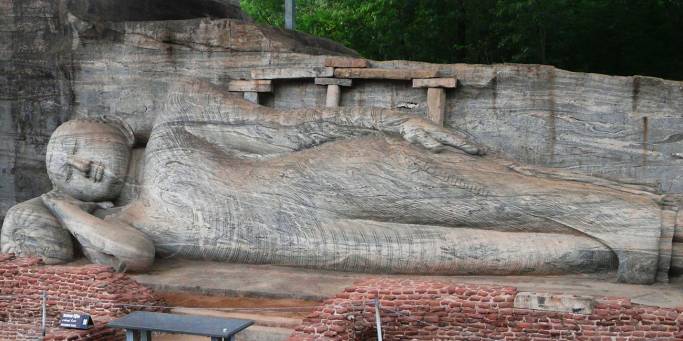 Reclining Buddha | Polonaruwa | Sri Lanka