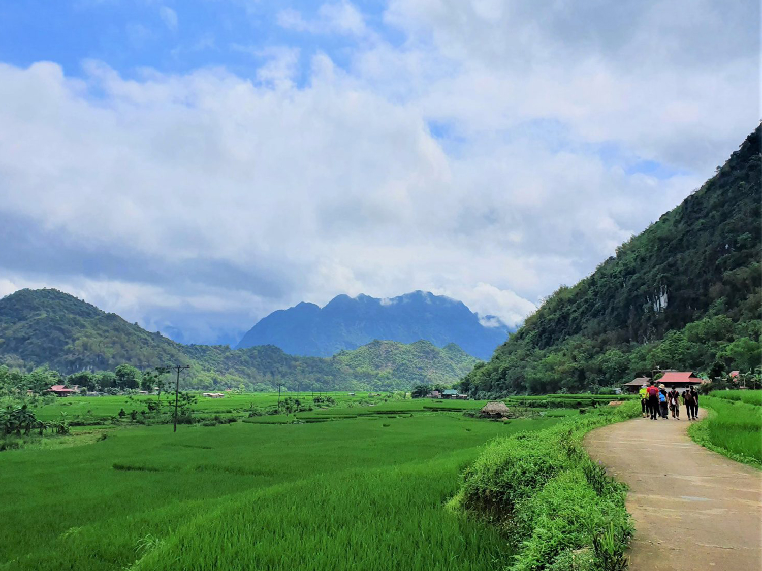 Hiking Mai Chau & Pu Luong - 8 days