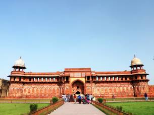 Red Fort in New Delhi - India Tours - On The Go Tours