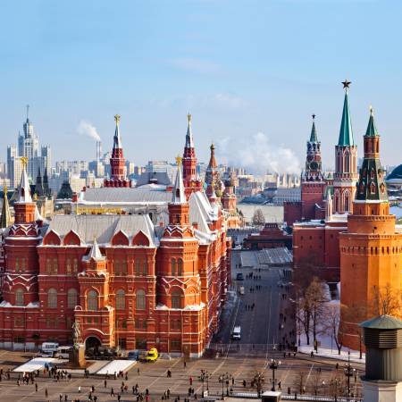 Red-Square-In-Winter-Group_Tours-Russia