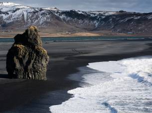 Reynisfjara beach - Best places to visit in Iceland - On The Go Tours