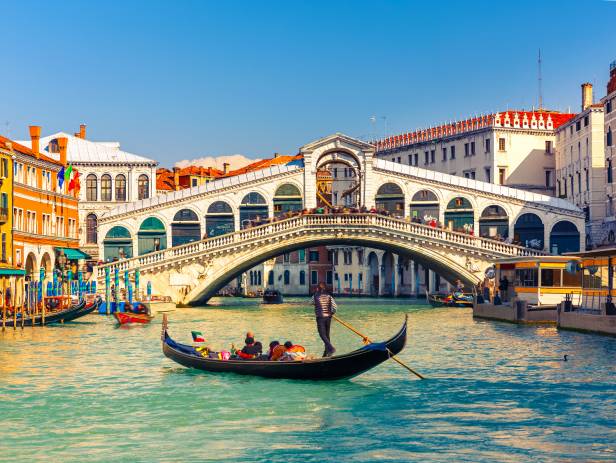 Venice canals - Italy top travel tips and useful info - On The Go Tours