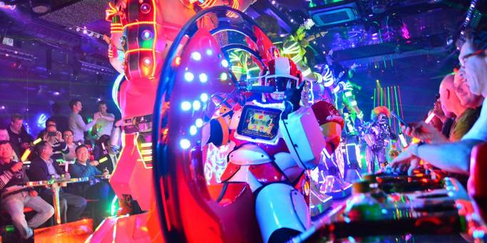 Robot Show 7.jpg