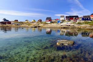 Rodebay hunter's settlement - Greenland excursions - On The Go Tours