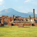 Pompeii with Mount Vesuvius in the background | Italy 