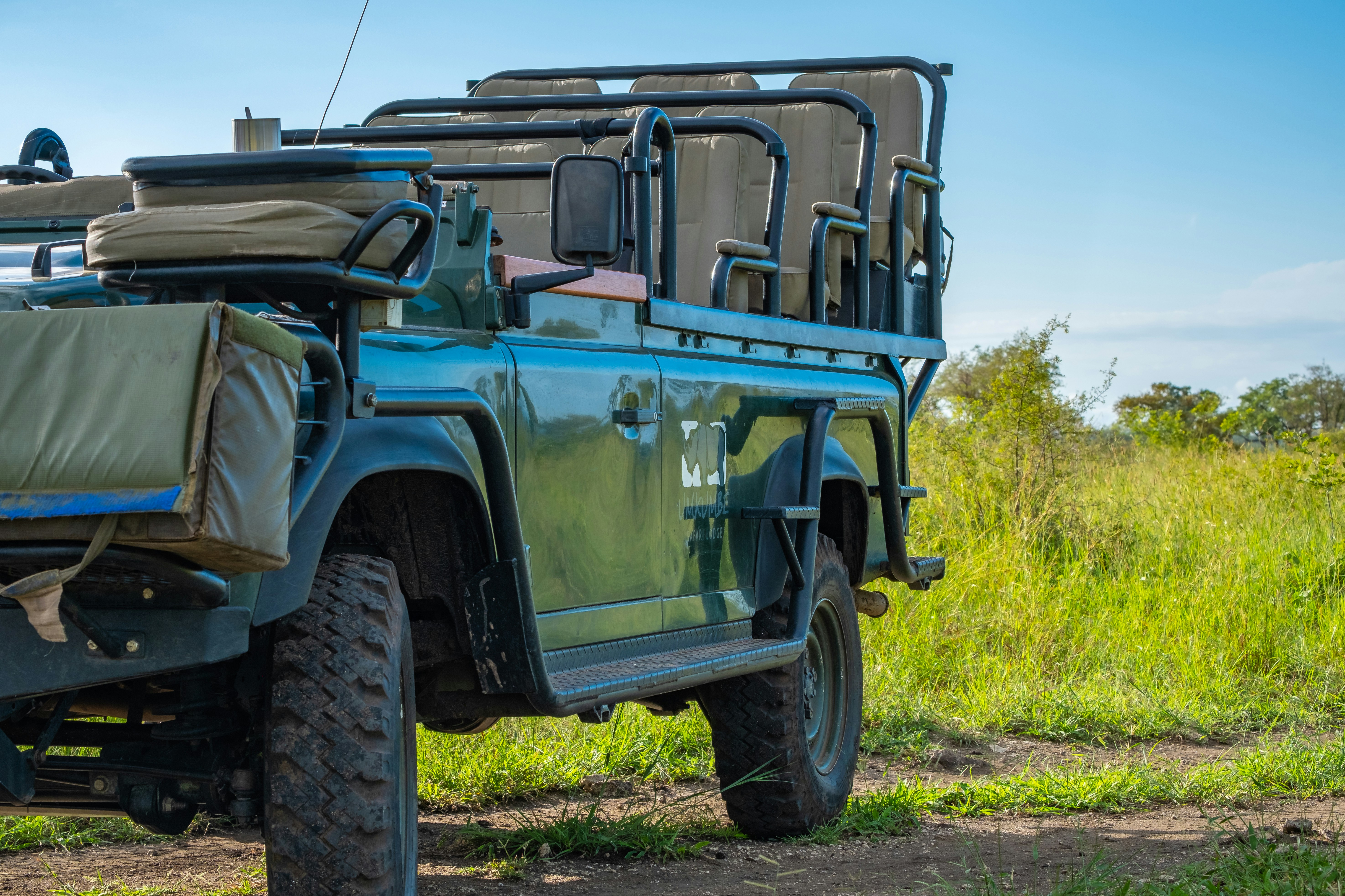 Safari Jeep