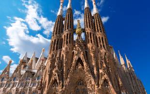 Sagrada Familia in Barcelona - Spain Tours - On The Go Tours