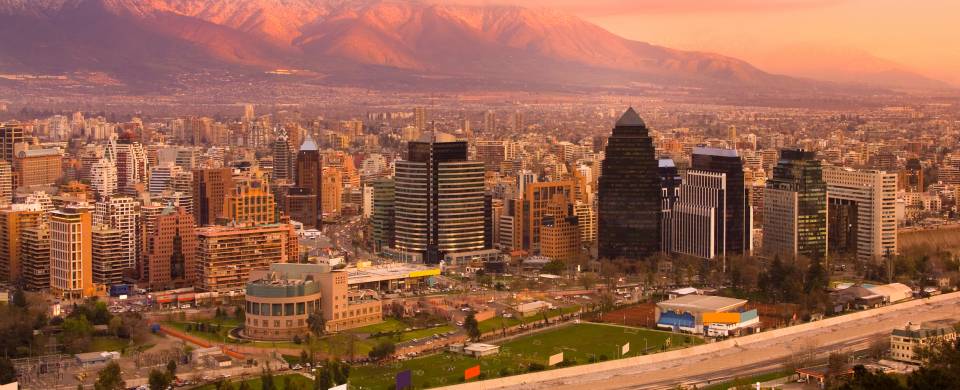 Pink, dusky sky over the Santiago skyline