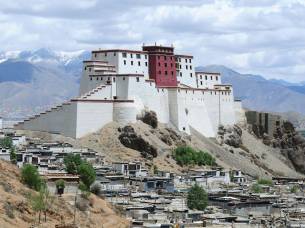 Shigatse in Tibet - Himalayas Tours - On The Go Tours