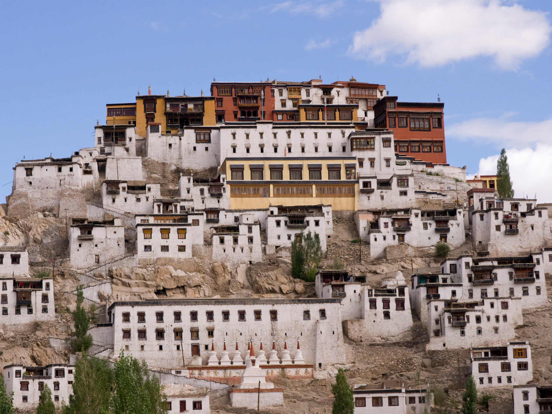 Day 3 - Exquisite monasteries