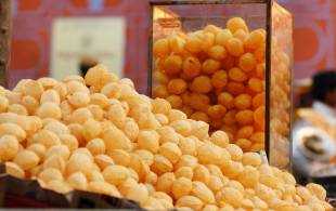 Street food in Delhi - India Tours - On The Go Tours