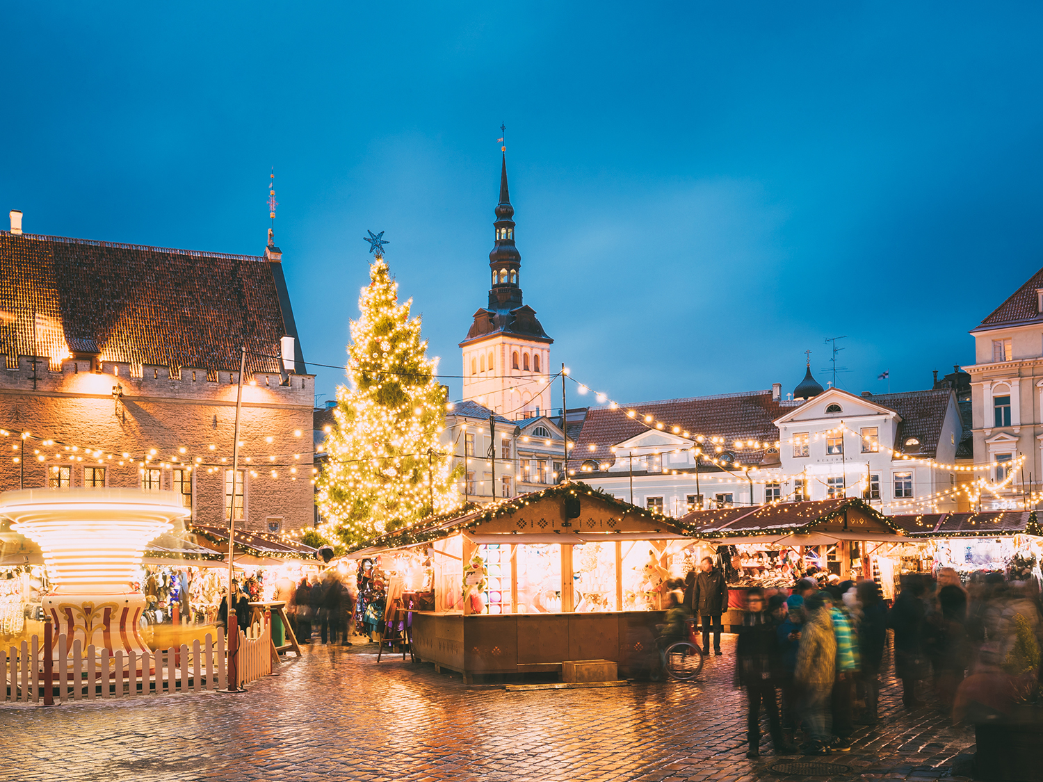 Where to spend christmas in europe: 12 magical destinations for 2025 41 Image