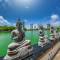 Buddha statues at Colombo temple | Sri Lanka