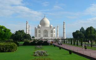 The Taj Mahal - India Tours - On The Go Tours