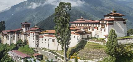 Trongsa Dzong monastery in Bhutan - Bhutan Tours - On The Go Tours