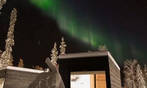 Vaattunki Wilderness Resort - Panorama Hut exterior