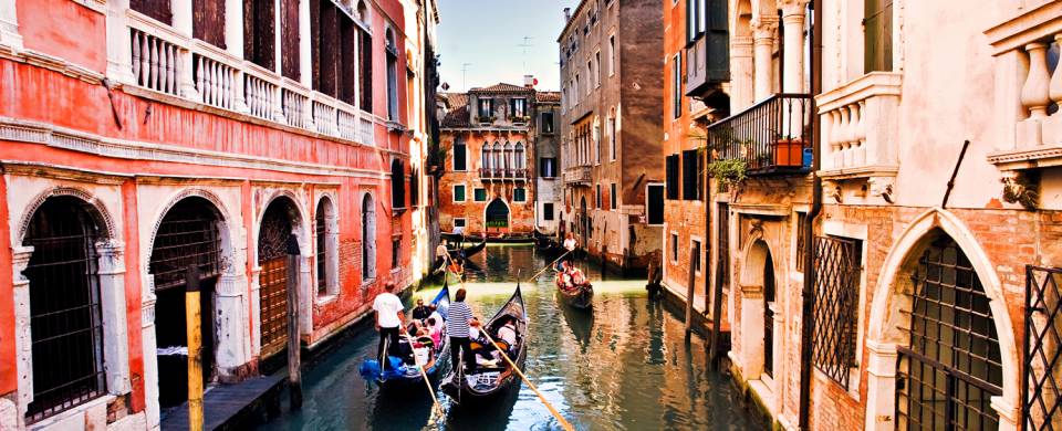 Venice canals - Italy top travel tips and useful info - On The Go Tours