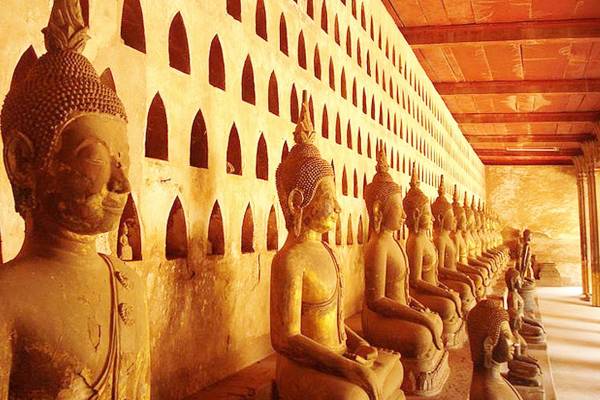 Vientiane-to-Vietnam-Plain of Jars