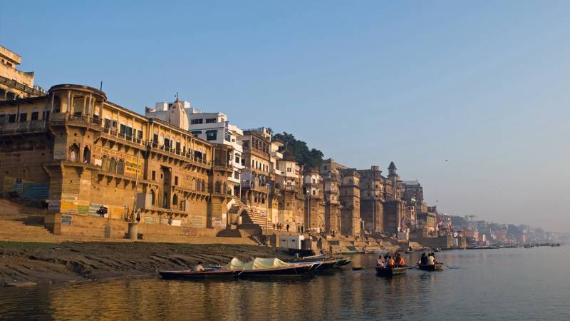 Private Full-Day City Tour of Varanasi Including Boat Ride