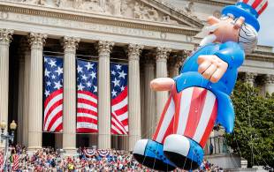 Washington DC Parade - image courtesy of MBandman via Flickr